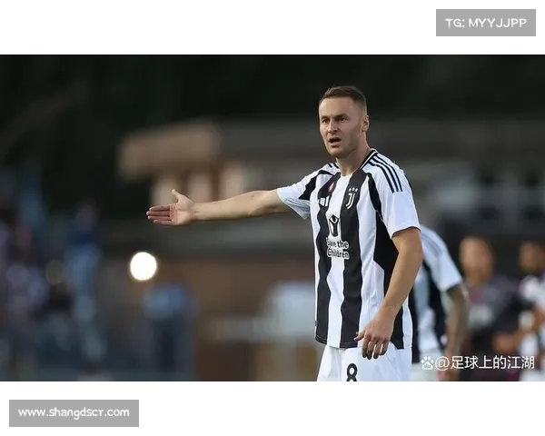 全方位解析莫塔在中场位置的战术作用与技战术价值